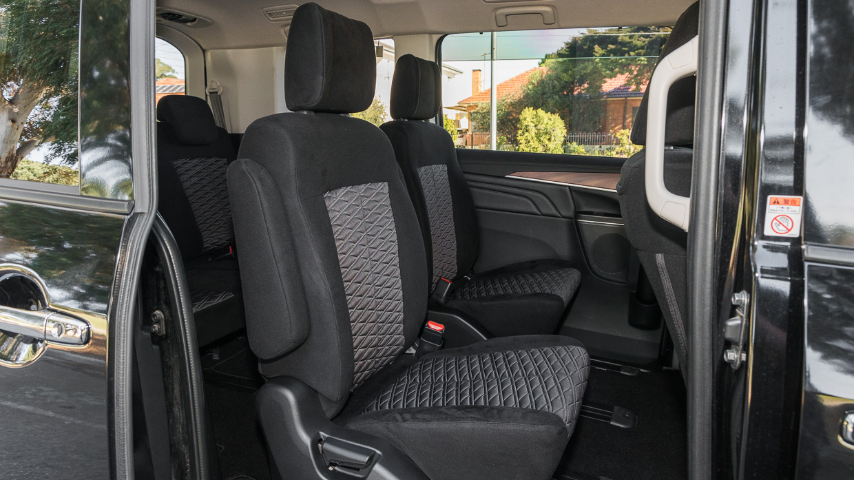 Mitsubishi Delica 2021 interior second row