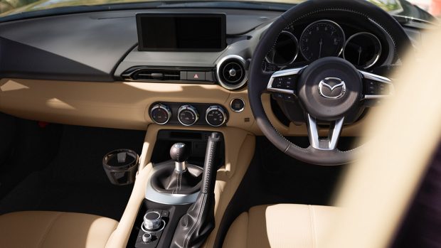 Mazda MX-5 2024 - interior tan leather-primarily primarily based