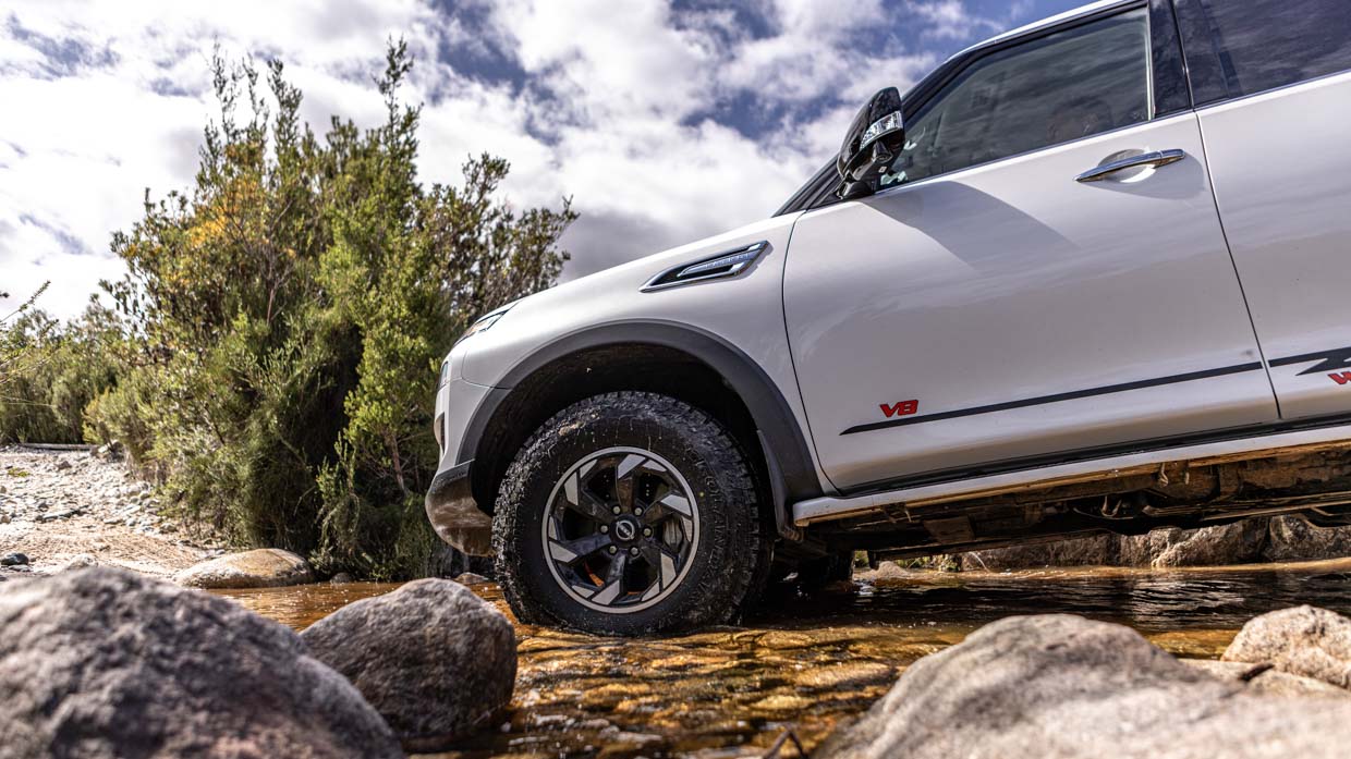 Nissan Patrol Warrior 2024 front off road