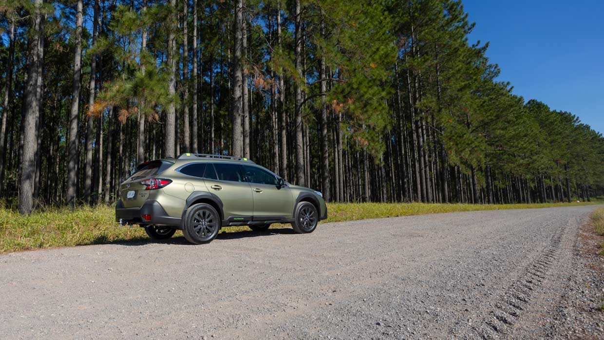 Subaru Outback Sport XT 2023 rear 3/4 far