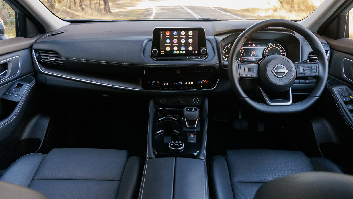 Nissan X-Trail ST-L AWD 2023 interior front
