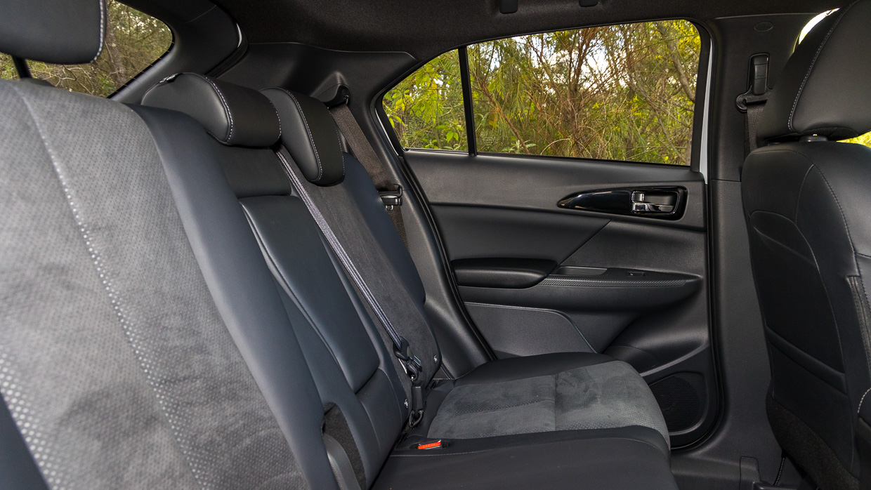 Mitsubishi Eclipse Cross LS Black Edition 2023 interior back seat