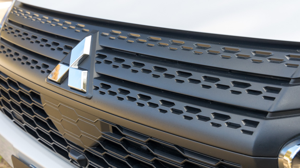 Mitsubishi Eclipse Cross LS Black Edition 2023 badge