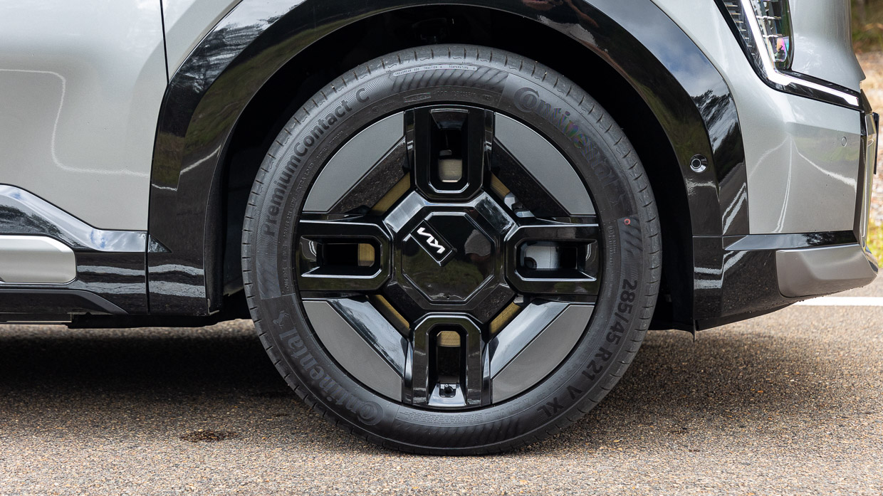 Kia EV9 GT-Line 2024 wheel
