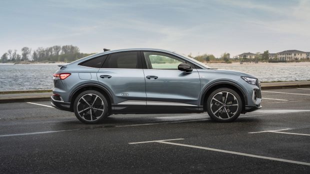 Audi Q4 E-Tron 2023 side