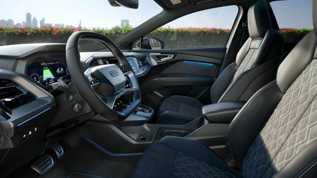 Audi Q4 E-Tron 2023 interior s-line