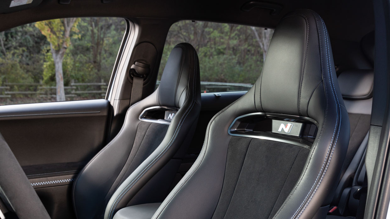 Hyundai Ioniq 5 N 2024 interior front seats