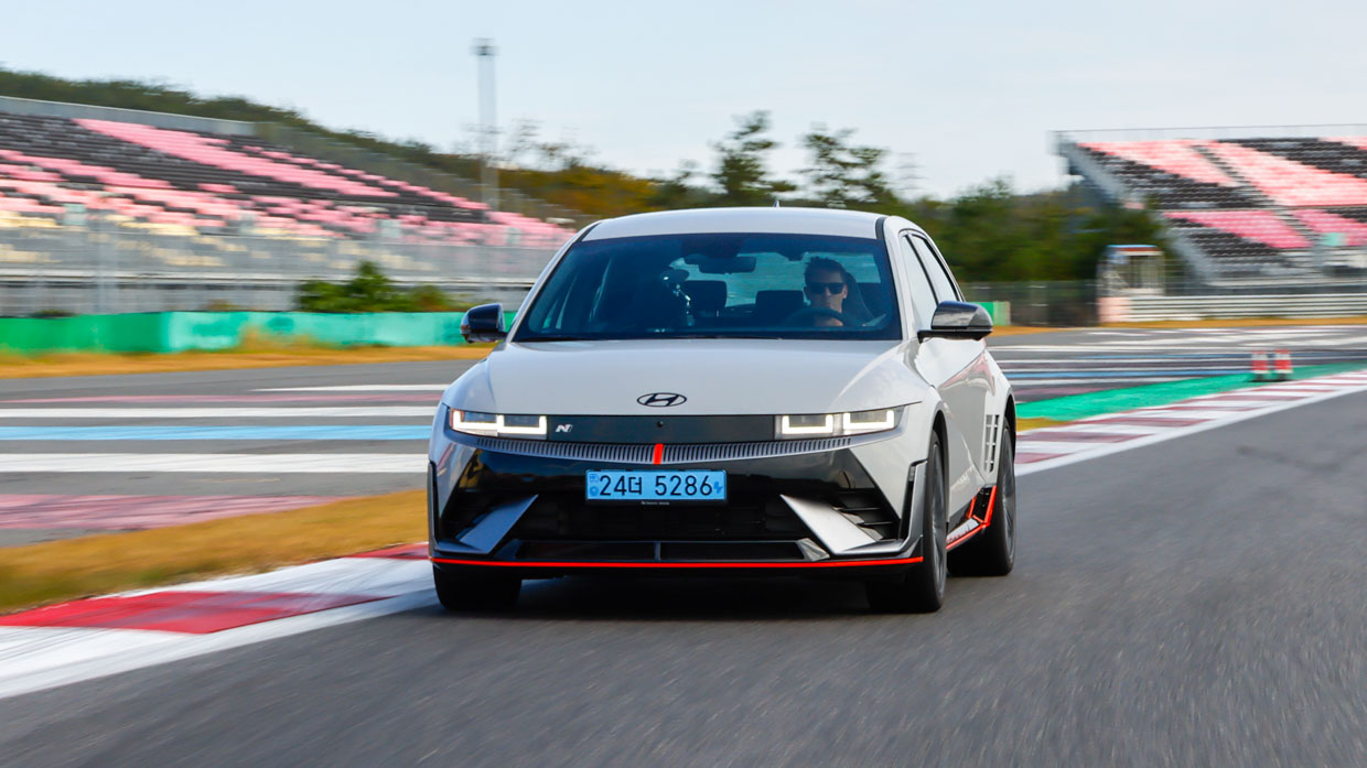 Hyundai Ioniq 5 N 2024 Iain track 3
