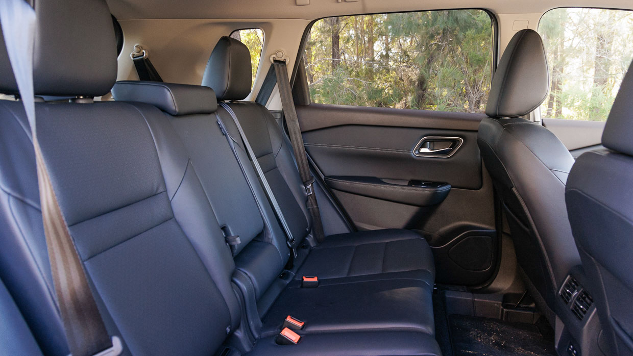 Nissan X-Trail ST-L AWD 2023 interior back seat