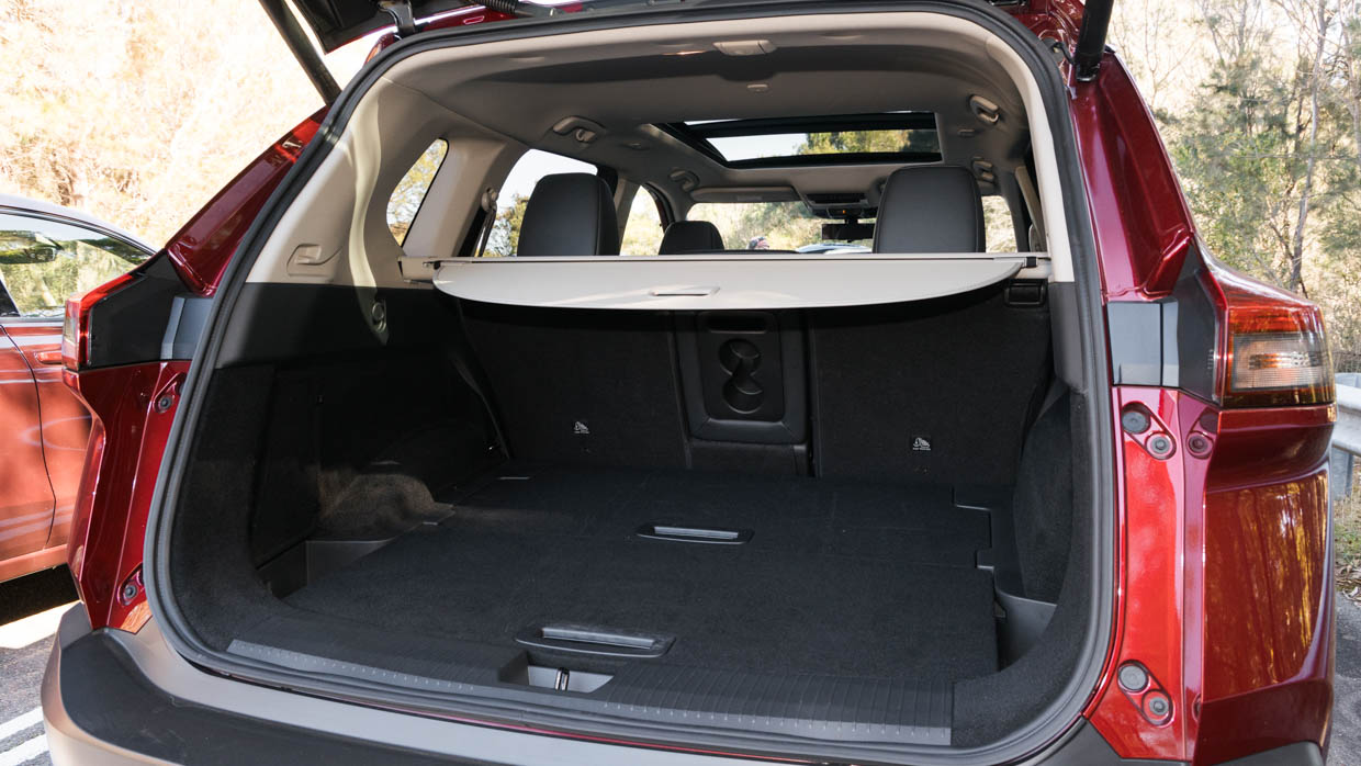 Nissan X-Trail Ti E-Power 2023 interior boot