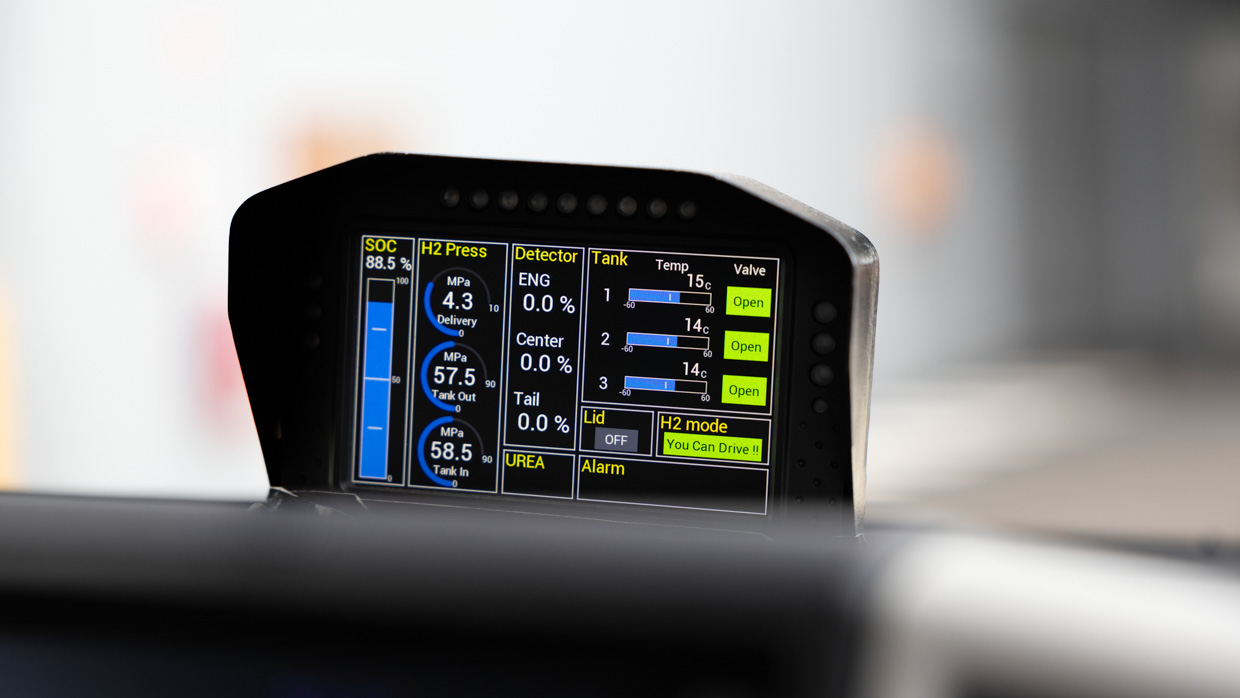 Toyota Hiace hydrogen prototype 2023 display