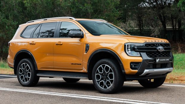 Ford Everest Wildtrak 2024 front 3/4 2