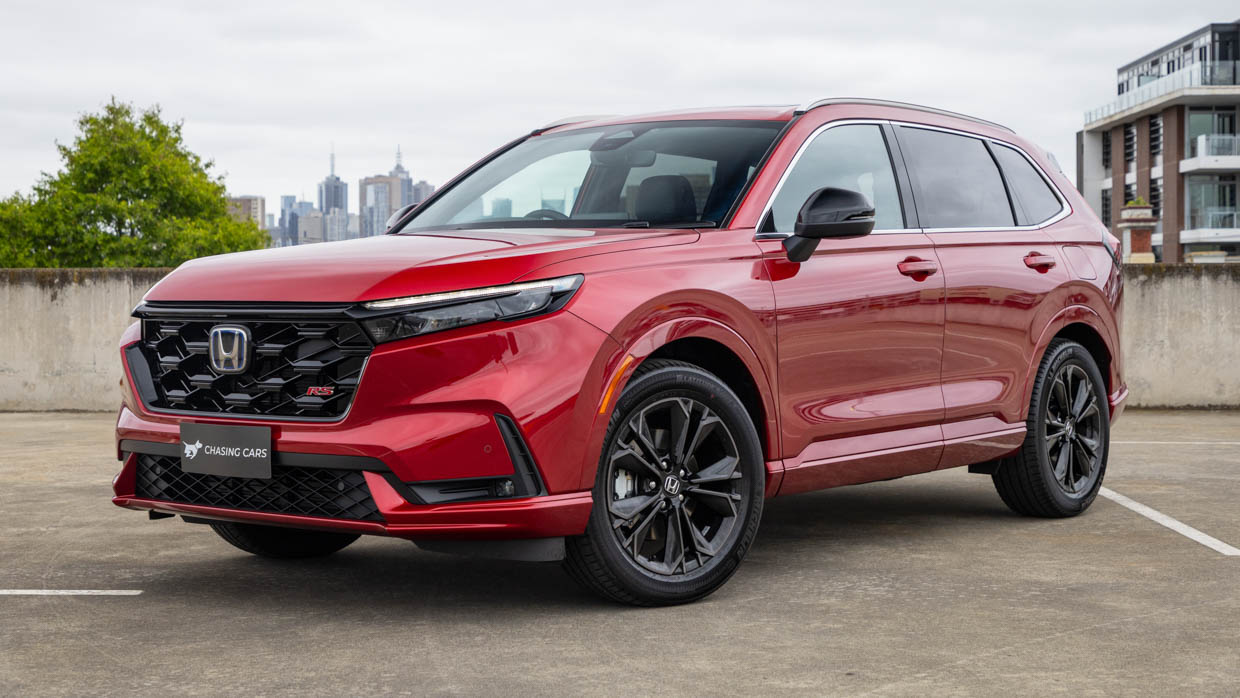 Honda CR-V e-HEV RS 2023 front 3/4