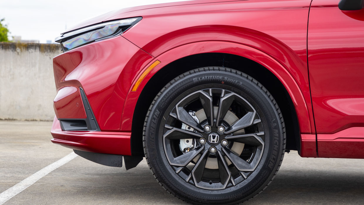 Honda CR-V e-HEV RS 2023 front close