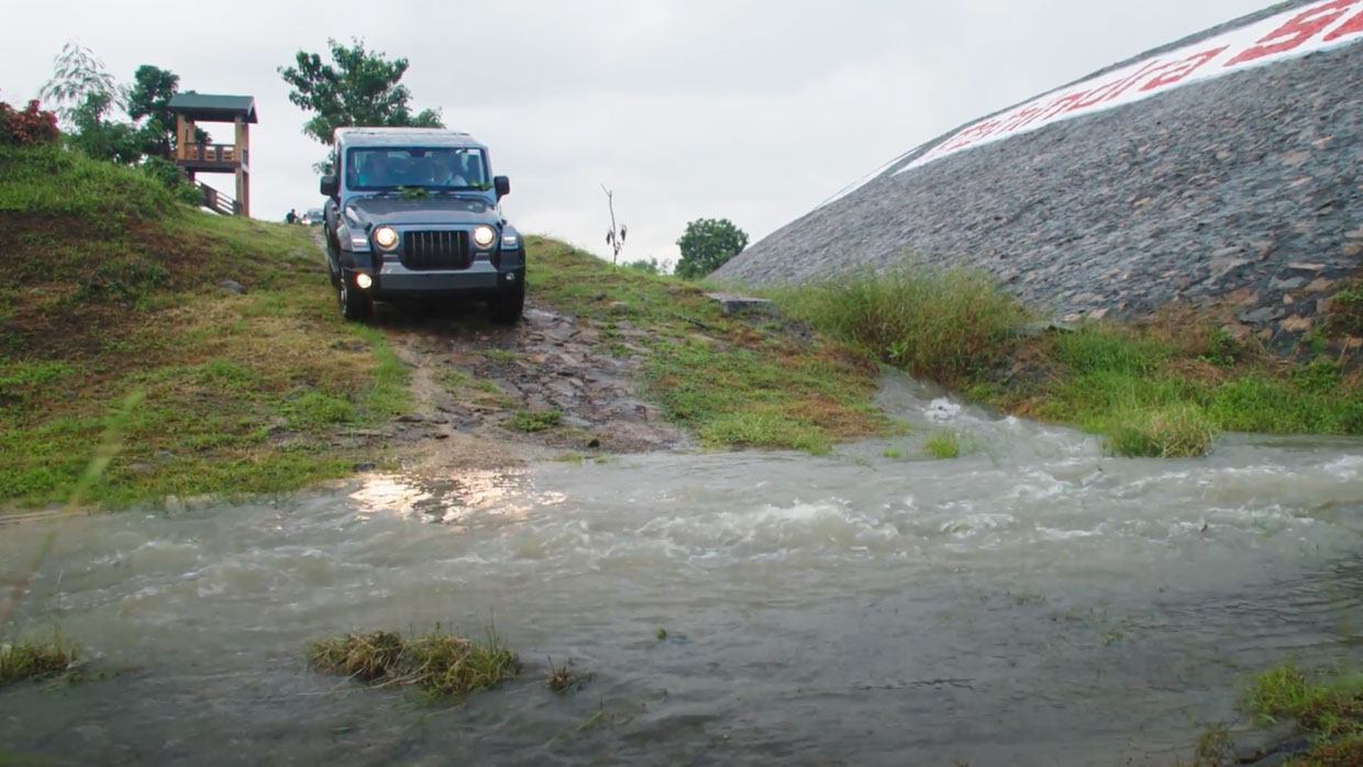 Mahindra Thar prototype 2024 river