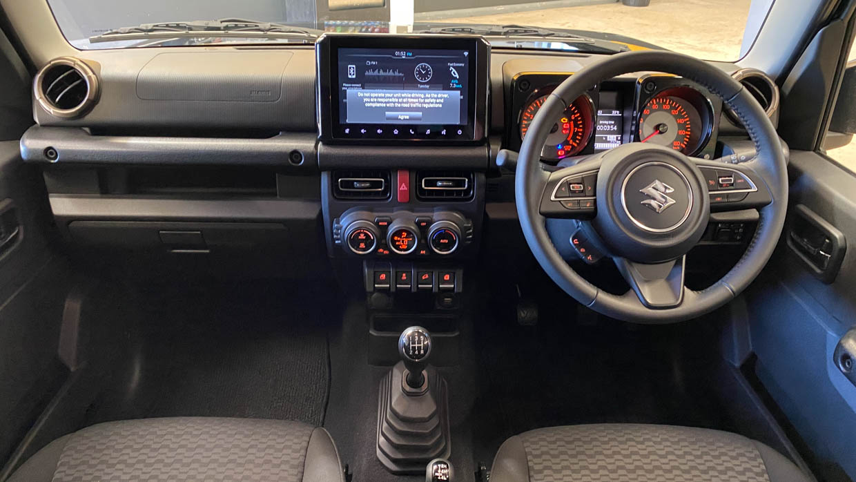Suzuki JImny XL 2024 interior