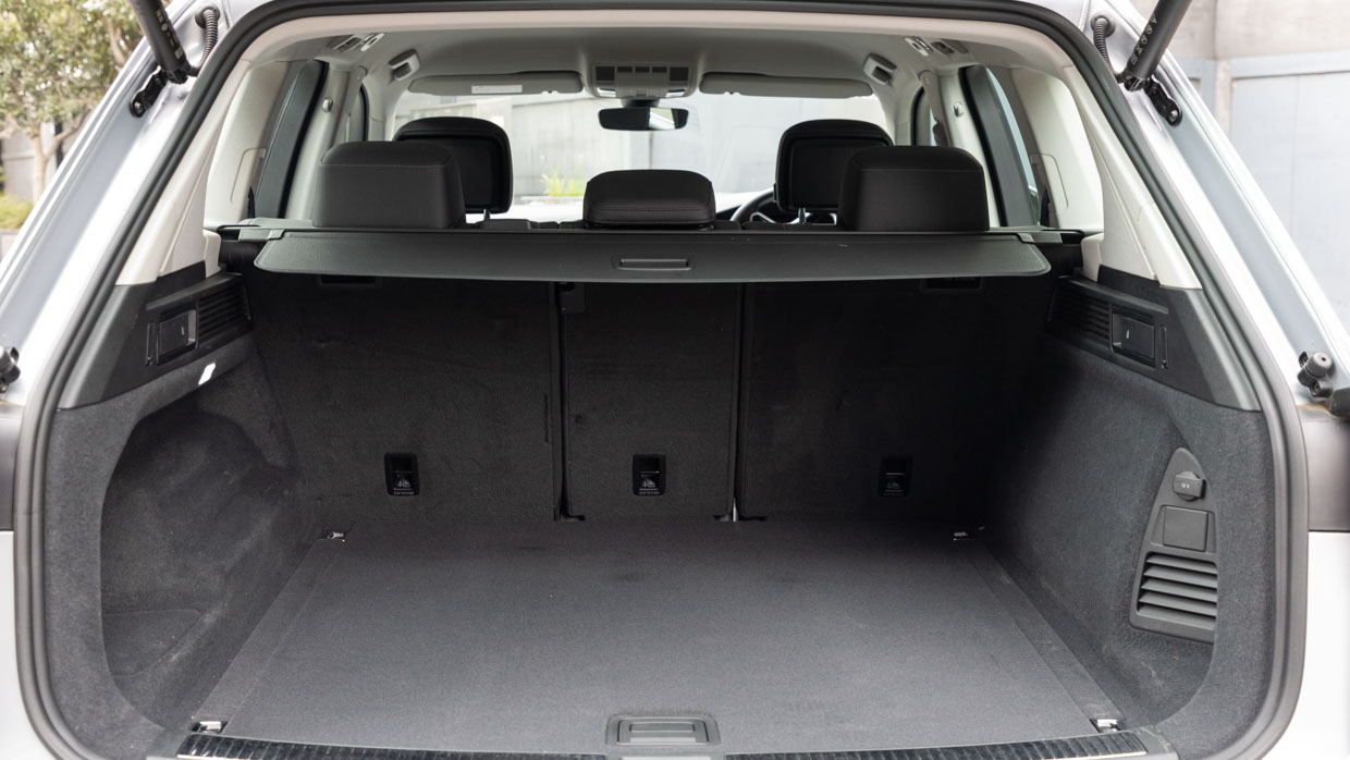 Volkswagen Touareg 170TDI 2024 boot