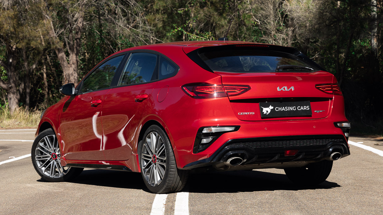 Kia Cerato GT 2024 rear 3/4
