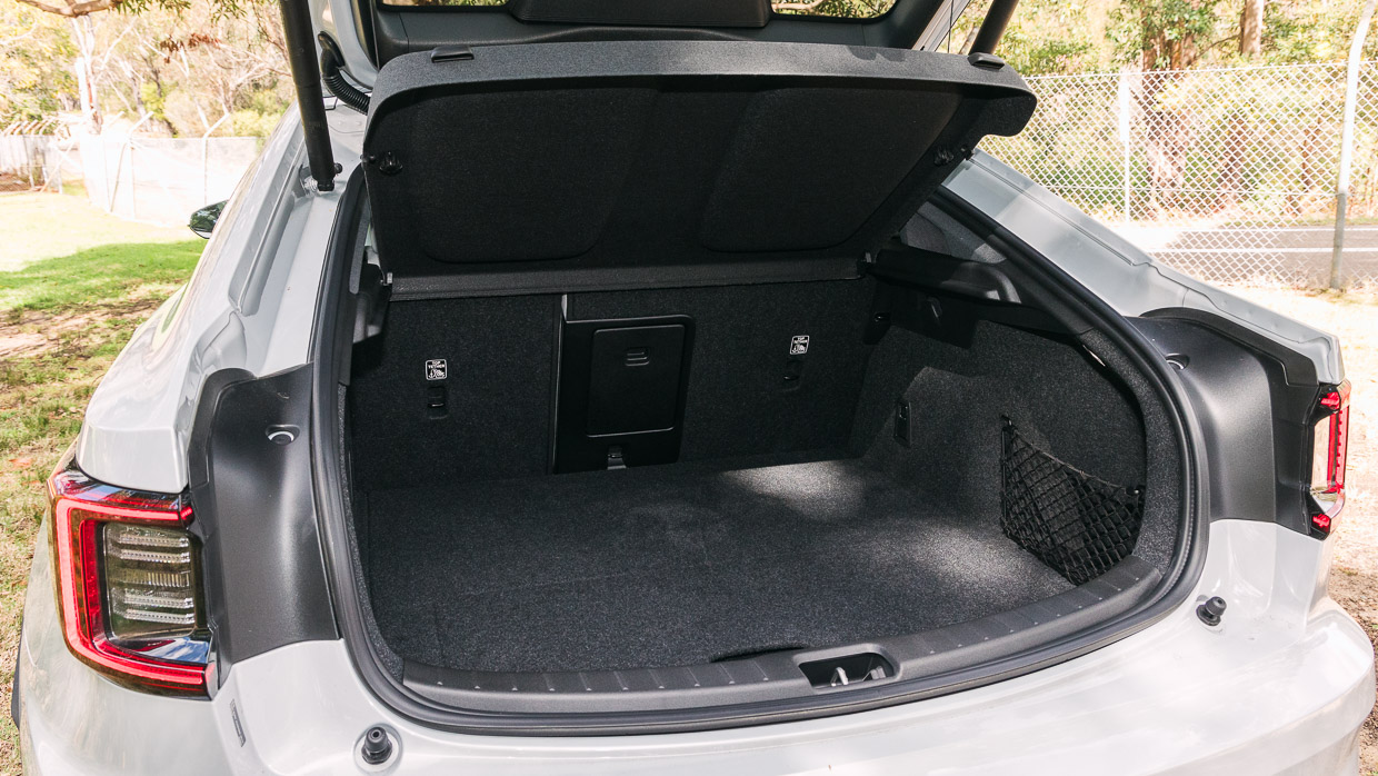 Polestar 2 LR RWD 2023 interior boot