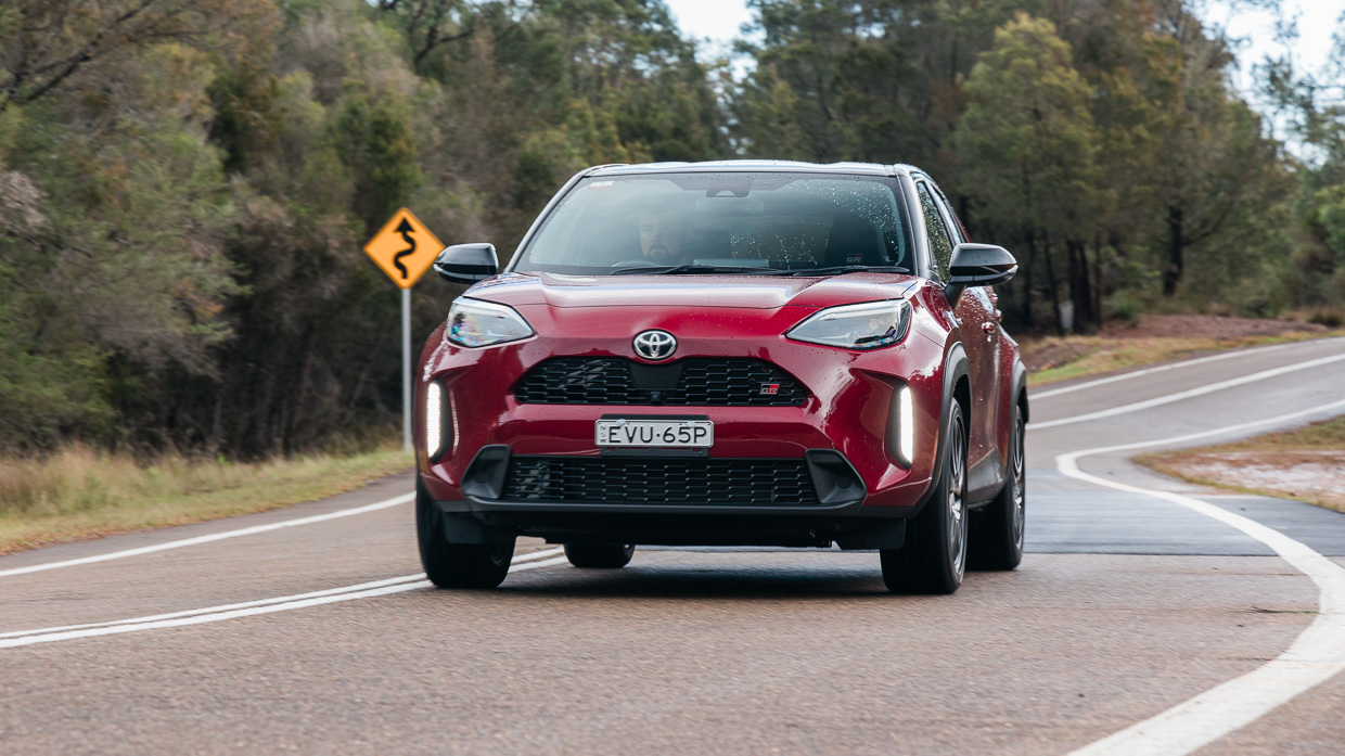 Toyota Yaris Cross GR Sport hybrid 2023 driving front 9