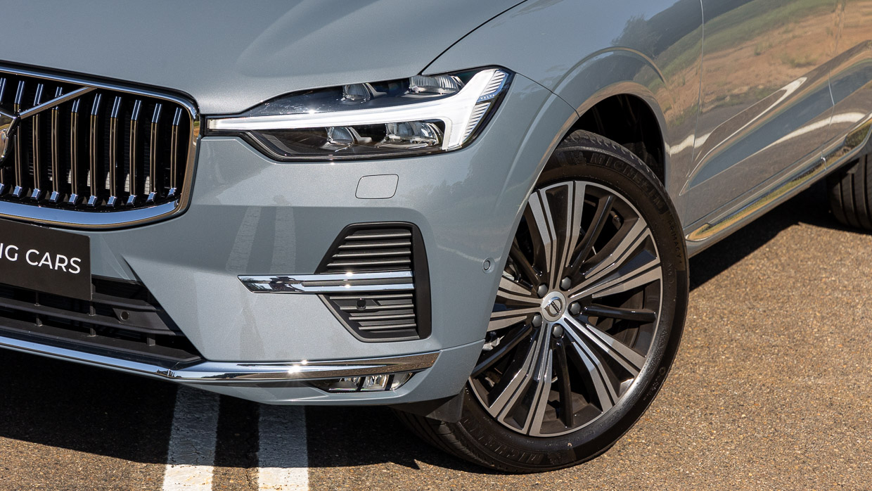 Volvo XC60 Ultimate B5 Bright 2024 review Chasing Cars