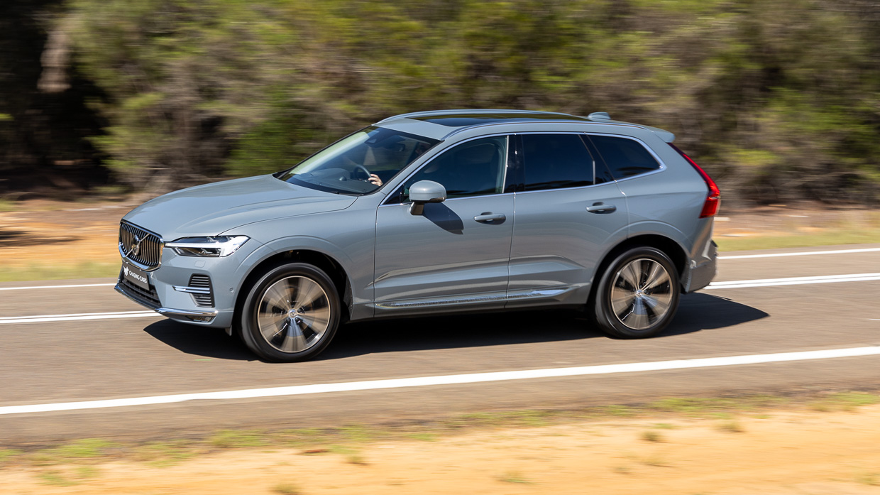 Volvo XC60 Ultimate B5 Bright 2024 review Chasing Cars