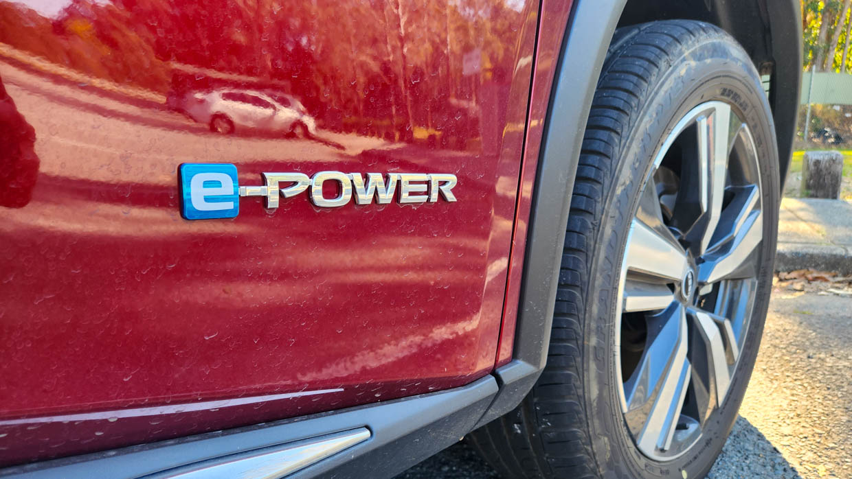 Nissan X-Trail Ti E-Power LT 2023 QLD trip badge 2