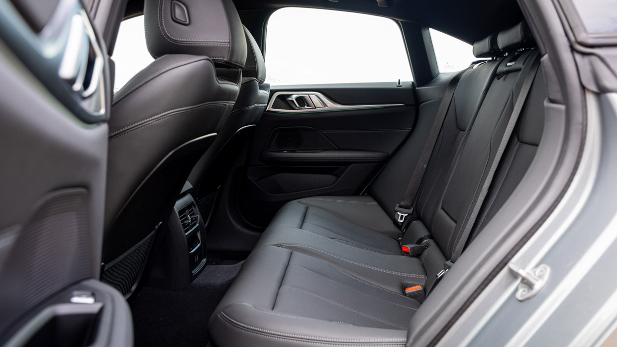 BMW i4 eDrive35 2024 interior back seat
