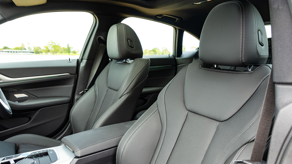 BMW i4 eDrive35 2024 front seat 2