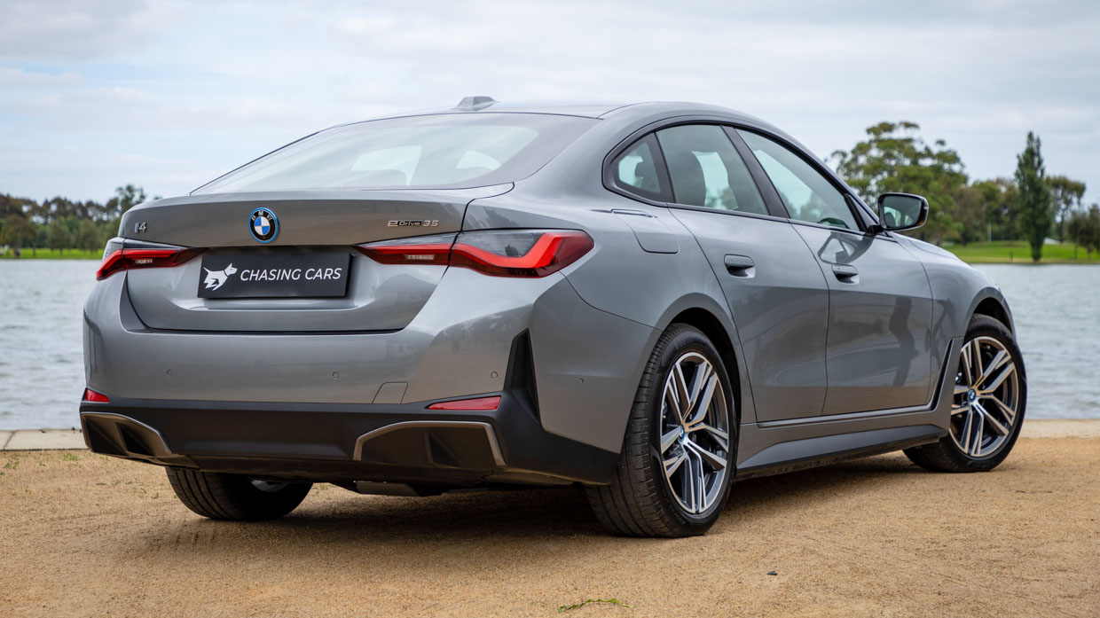 BMW i4 eDrive35 2024 rear 3/4