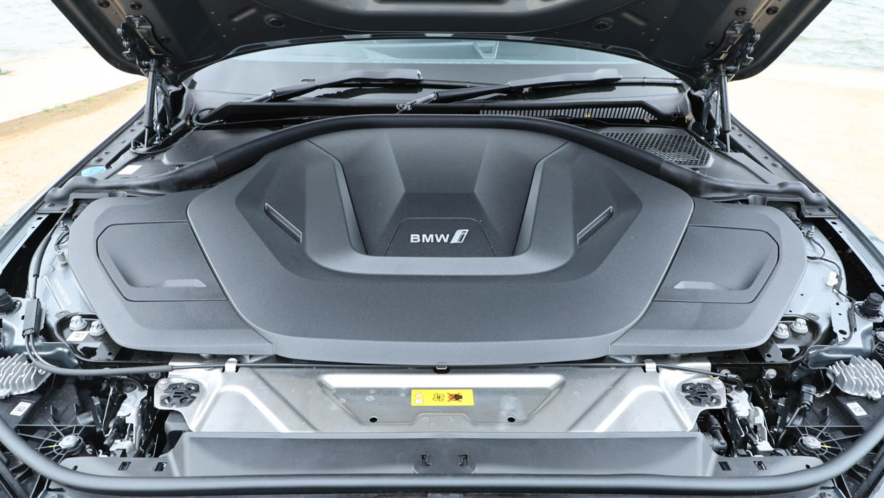 BMW i4 eDrive35 2024 engine