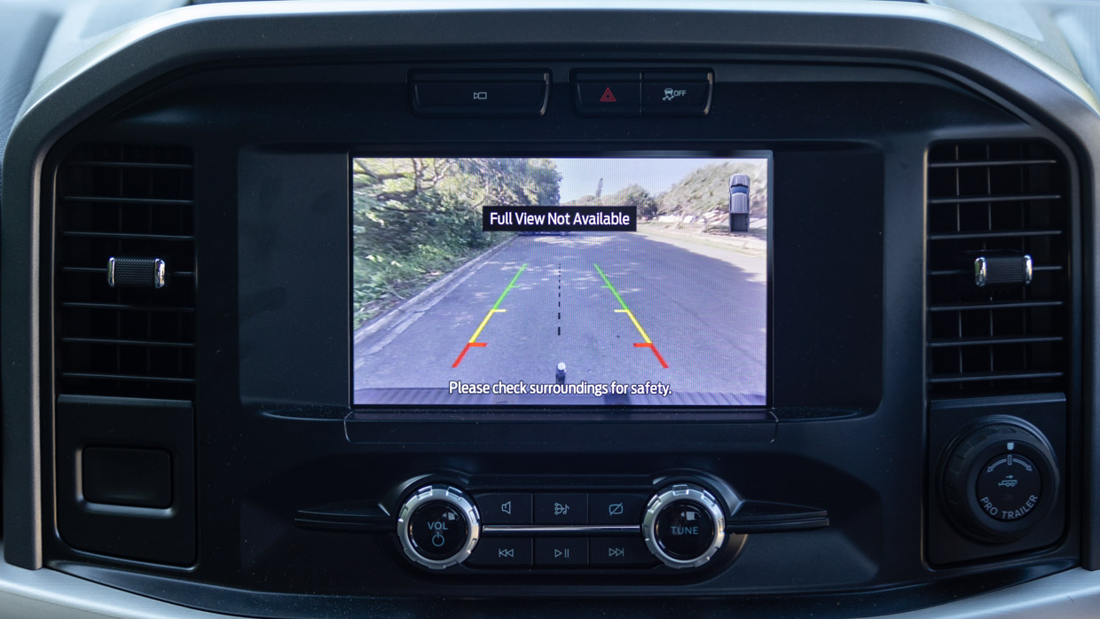 Ford F-150 XLT SWB 2024 touchscreen