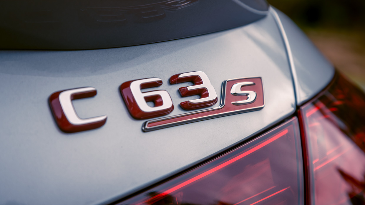 Mercedes-AMG C63 S E-Performance 2024 badge