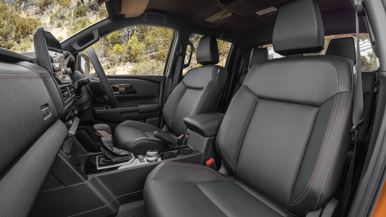 Mitsubishi Triton GSR 2024 interior front seat