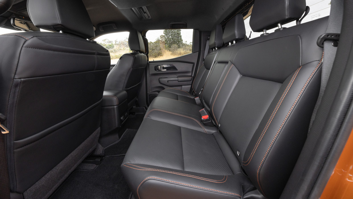 Mitsubishi Triton GSR 2024 interior back seat 2
