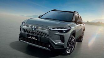 Toyota Corolla Cross 2025: midlife facelift with new grille debuts in Thailand