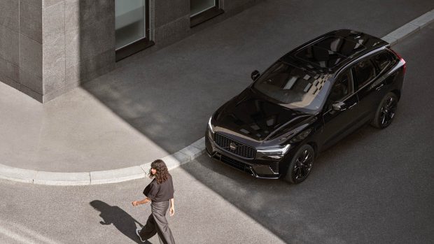 2024 Volvo XC60 Black Edition