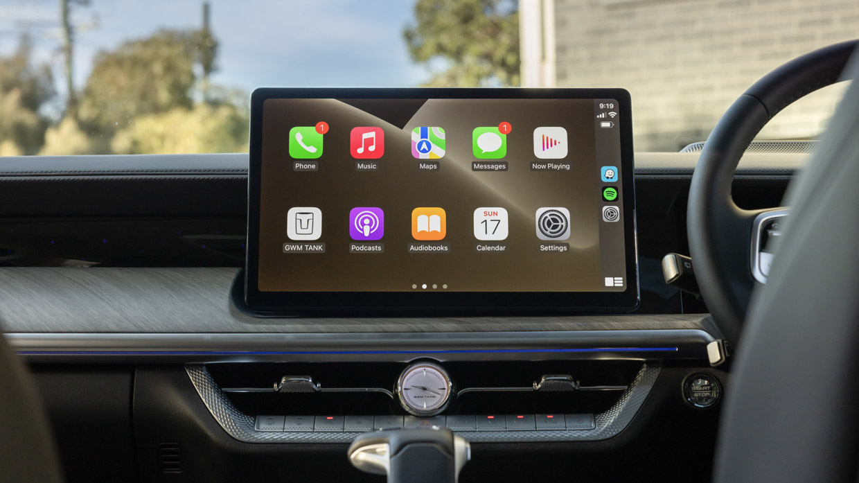 GWM Tank 500 Ultra Hybrid 2024 interior screen