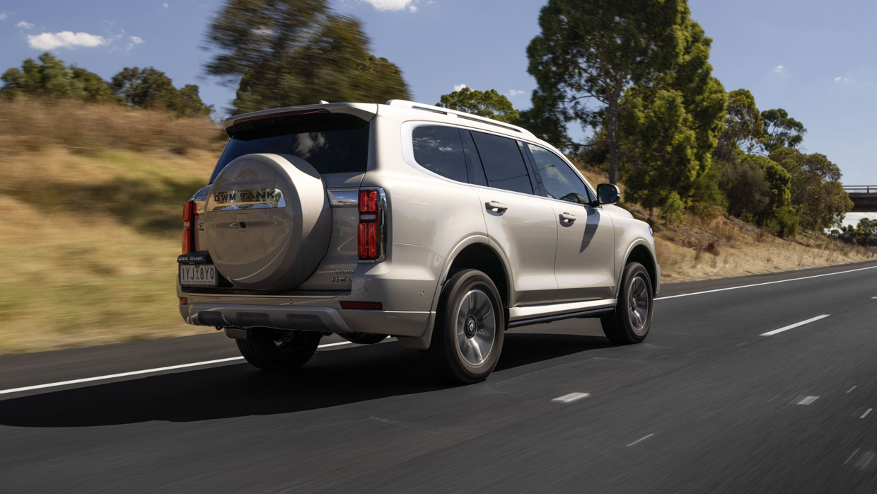 GWM Tank 500 Ultra Hybrid 2024 driving rear