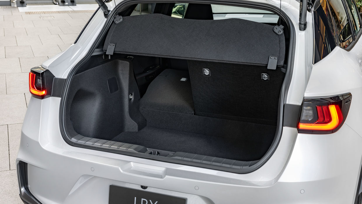 Lexus LBX 2024 boot