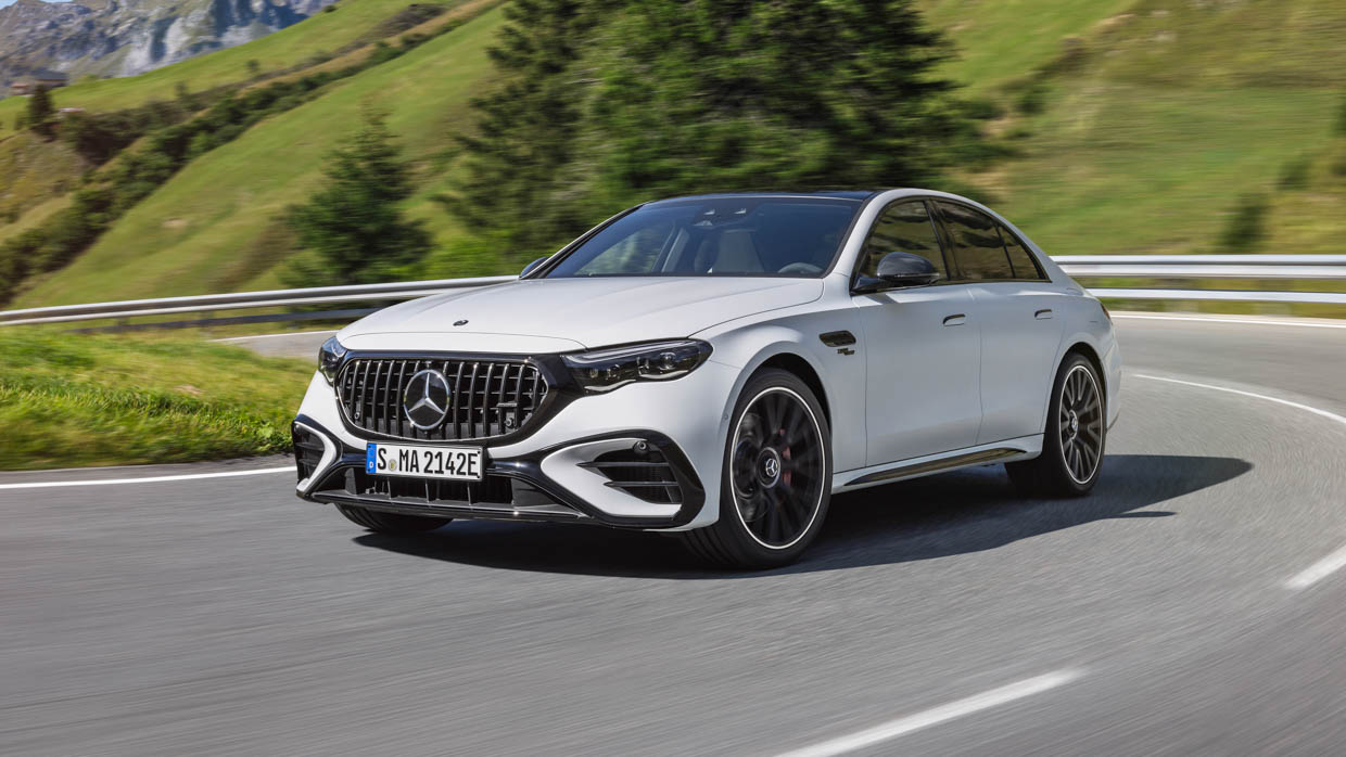Hyundai Santa Fe crowned Chasing Cars’ 2025 Car of the Year