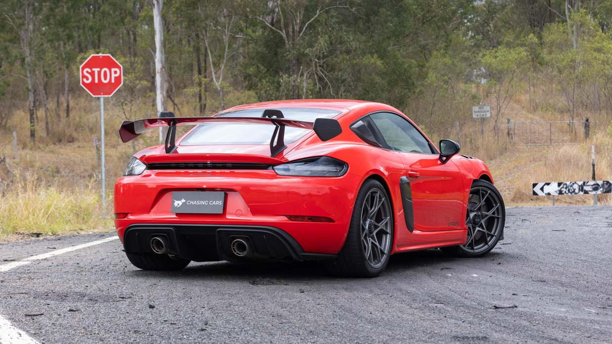 Porsche Cayman GT4 RS 2024 rear 3
