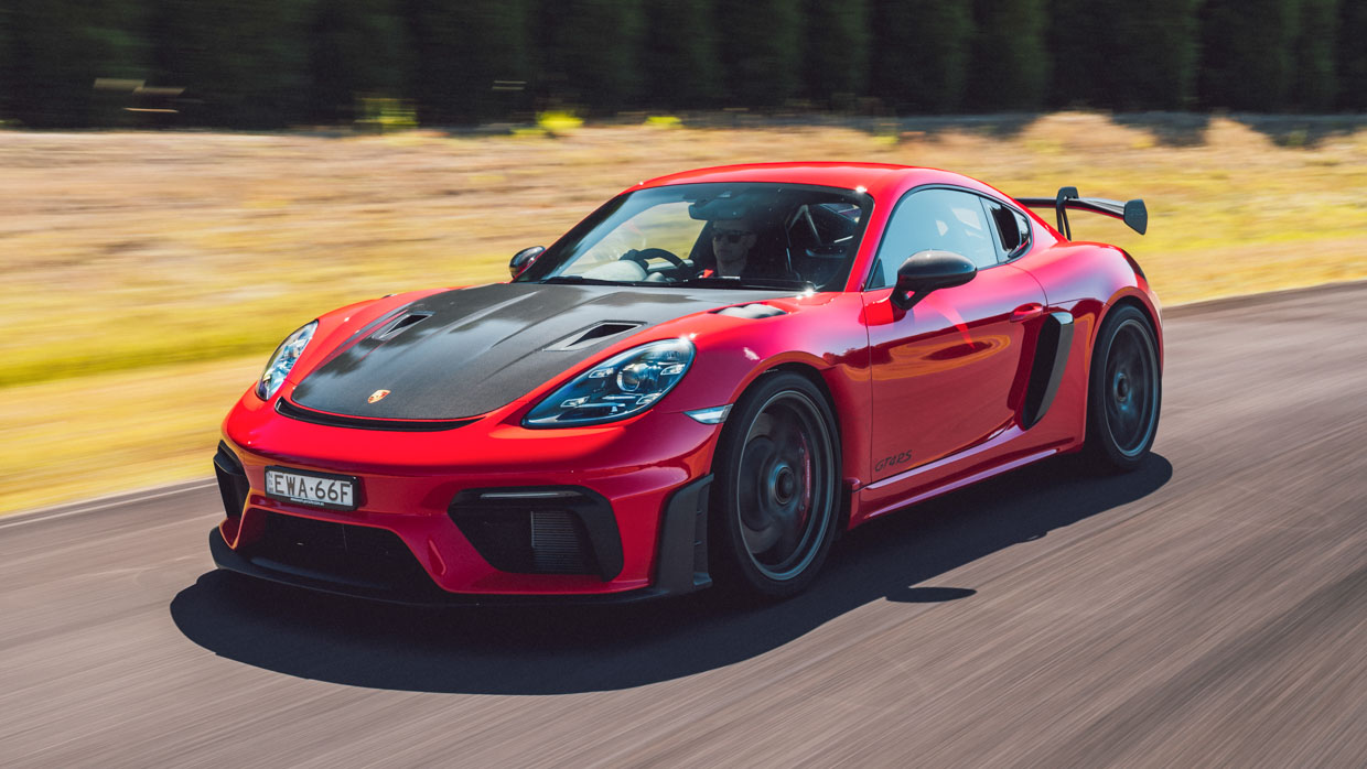 Porsche Cayman GT4 RS 2024 driving road