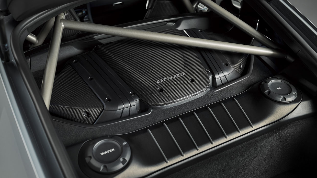 Porsche Cayman GT4 RS 2024 engine