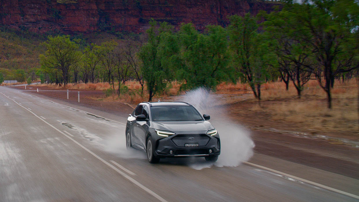 Subaru Solterra 2024 front 3/4 puddle