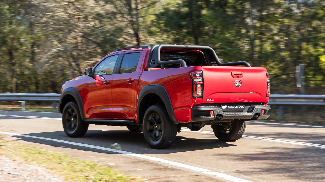 GWM Ute Cannon XSR 2024 driving rear