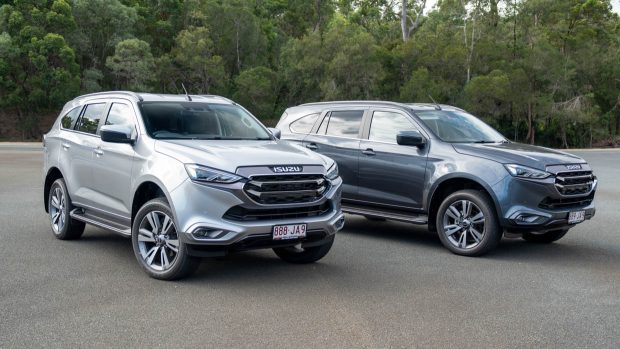 2024 Isuzu MU X LS T 3.0L Mercury Silver and MU X LS T 3.0L Obsidian Grey