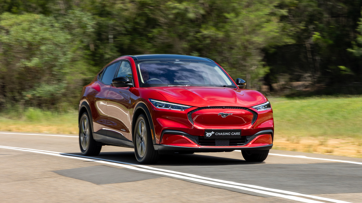 Ford Mustang Mach-E Select 2024 driving far 2