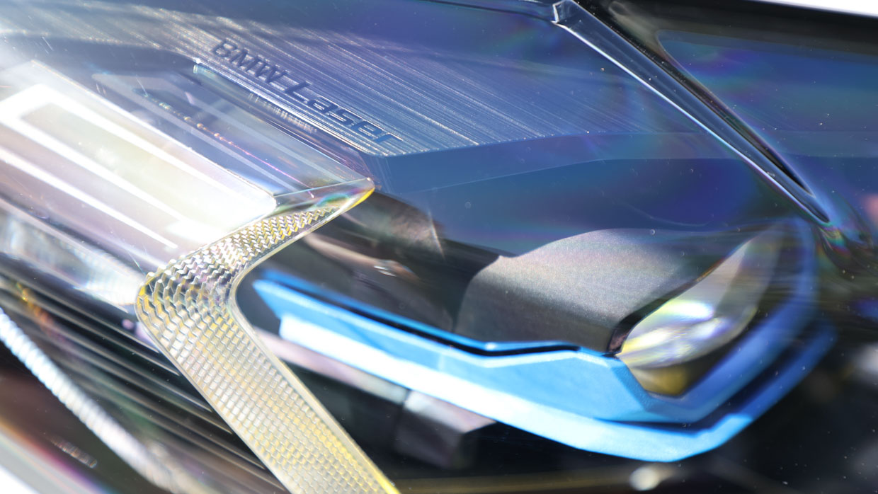 BMW M3 CS 2024 headlight close