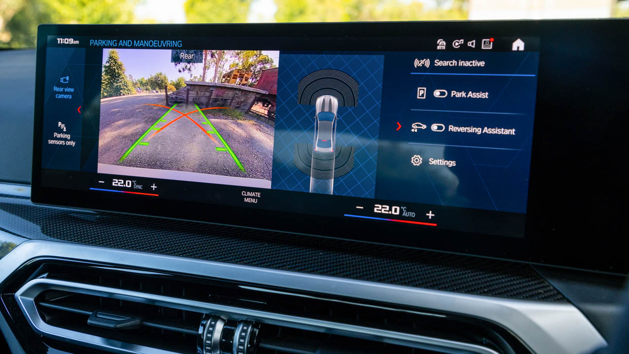 BMW M3 CS 2024 interior screen